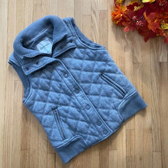 Aeropostale Eighty Seven Quilted Cotton Gray Zip-Up Puffer Vest Size M - Picture 2 of 9